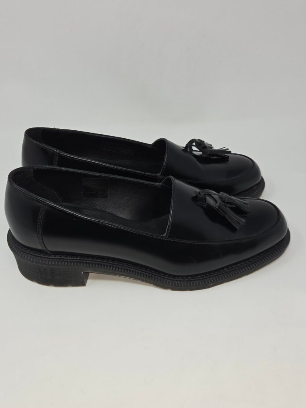 Dr. Martens Favilla Black Wax Smooth Loafer, Size 8US - Picture 5 of 8